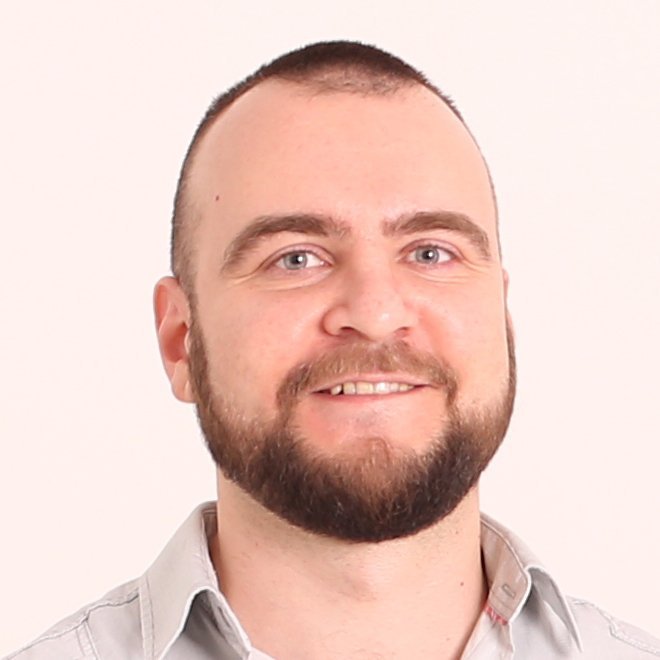 Максим Викторович