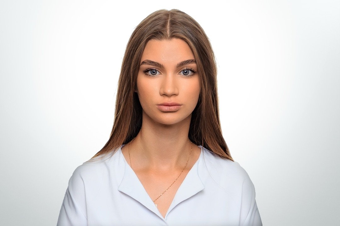 Алина