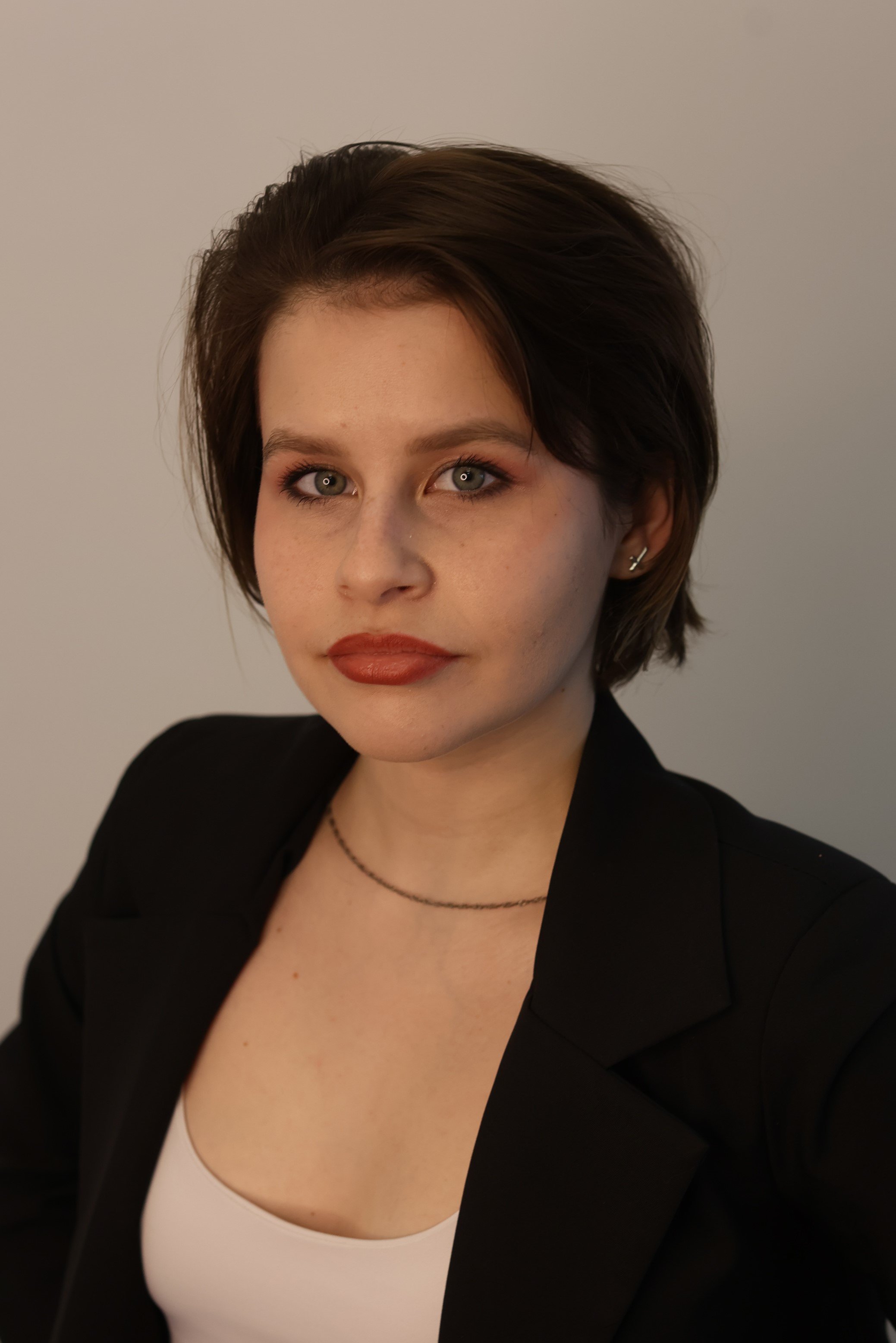 Алина