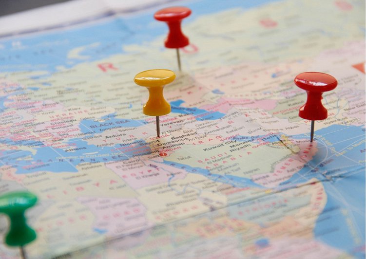 Как вывести сайт в ТОП Яндекса и Google: разница в продвижении между поисковыми системами, актуальные советы и хаки, лучшие сервисы для выхода в ТОП